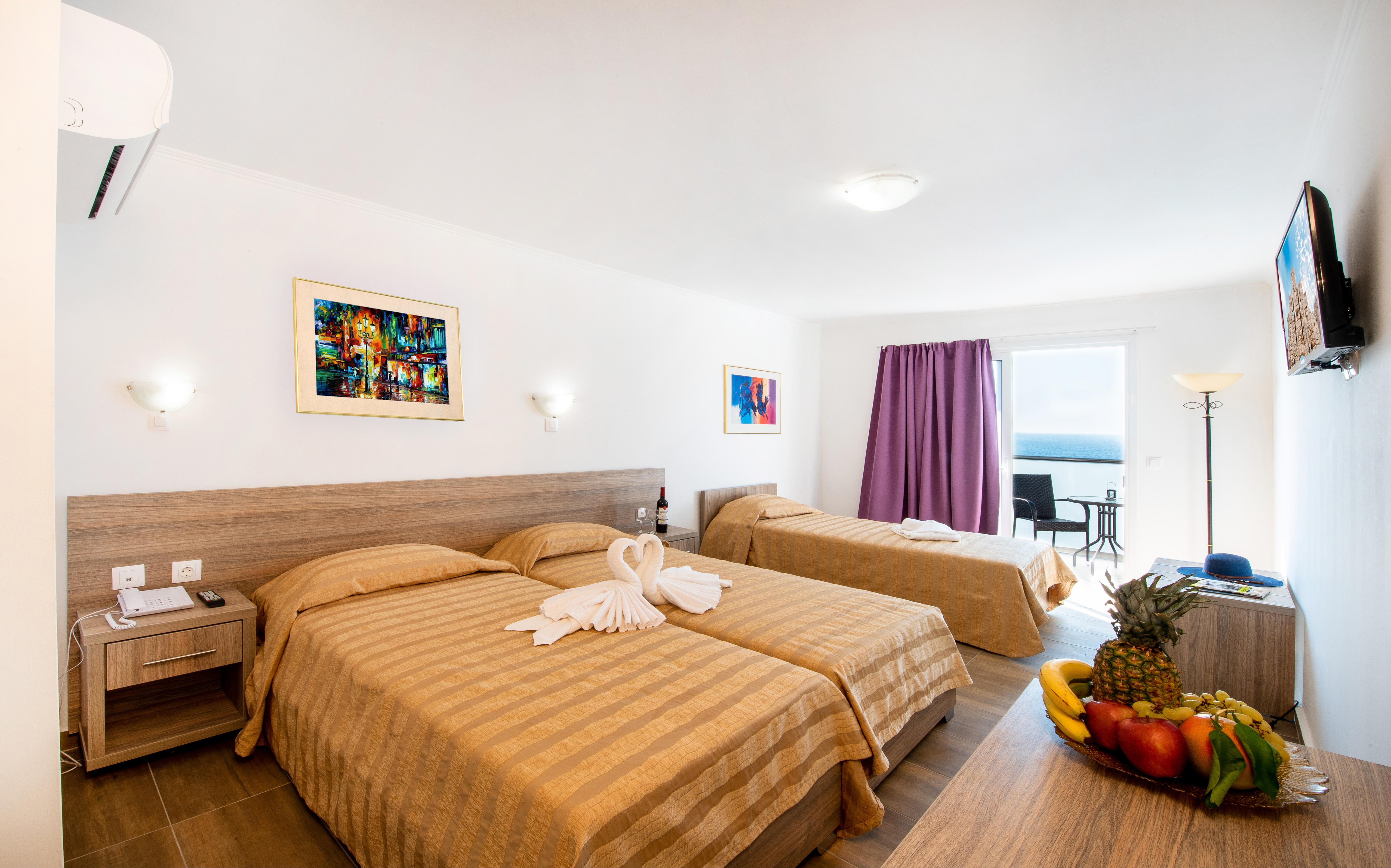 Ilyssion Hotel Lardos Buitenkant foto