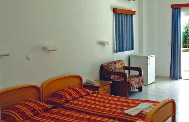 Ilyssion Hotel Lardos Kamer foto